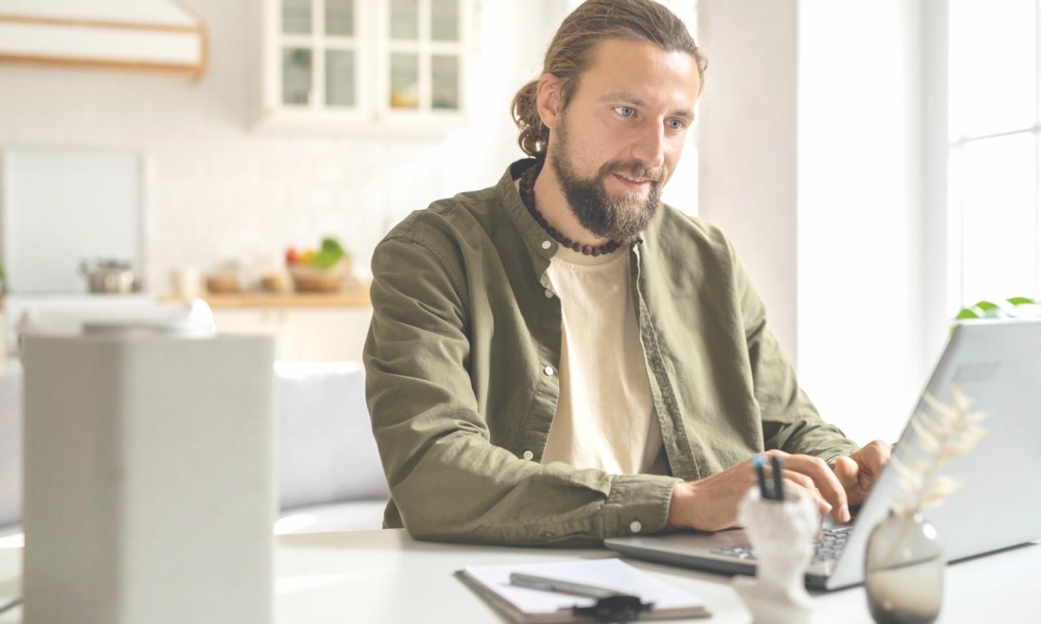 Environnement d'apprentissage moderne avec outils d'analyse financière